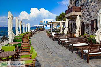 Mandraki Nisyros - Dodecanese foto 26 - Foto van https://www.grieksegids.nl/fotos/nisyros/350pix/mandraki-nisyros-026.jpg