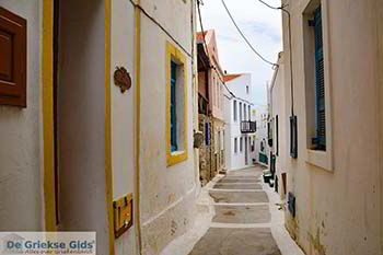 Nikia Nisyros - Dodecanese foto 20 - Foto van https://www.grieksegids.nl/fotos/nisyros/350pix/nikia-nisyros-020.jpg