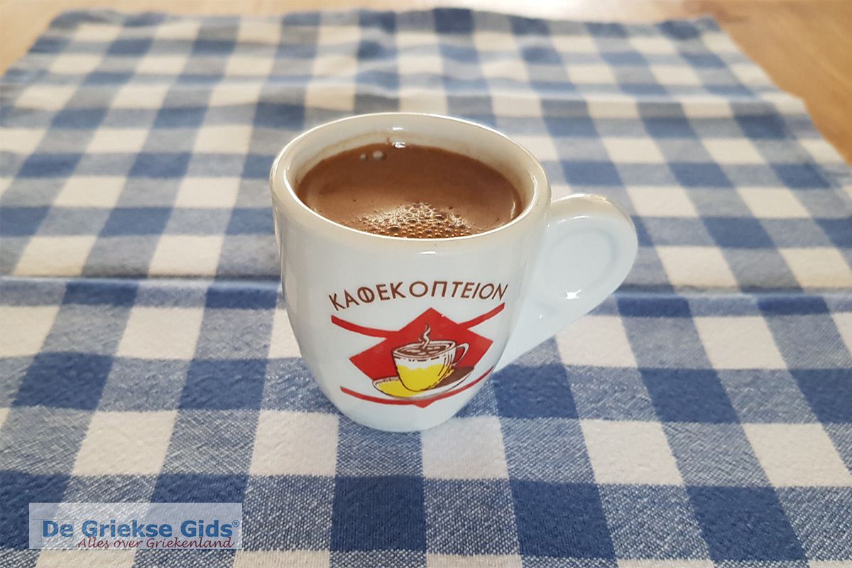 Griekse koffie maken