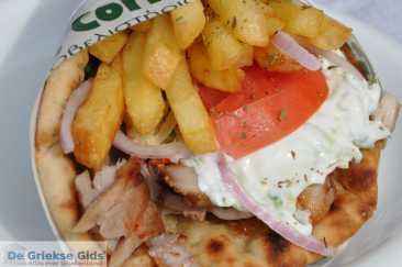 Pita Gyros - Gekruide vleesreepjes in broodje