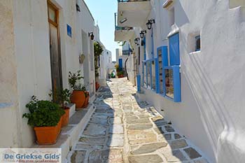 Lefkes Paros - Cycladen -  Foto 15 - Foto van https://www.grieksegids.nl/fotos/paros/lefkes/350pix/lefkes-paros-015.jpg