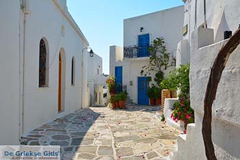 Lefkes Paros - Cycladen -  Foto 17 - Foto van https://www.grieksegids.nl/fotos/paros/lefkes/350pix/lefkes-paros-017.jpg