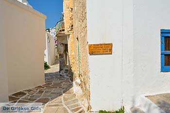 Lefkes Paros - Cycladen -  Foto 54 - Foto van https://www.grieksegids.nl/fotos/paros/lefkes/350pix/lefkes-paros-054.jpg