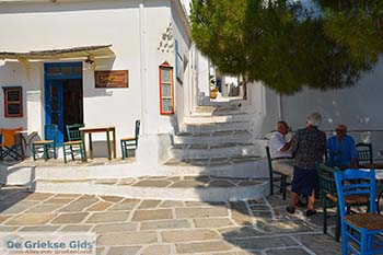 Lefkes Paros - Cycladen -  Foto 59 - Foto van https://www.grieksegids.nl/fotos/paros/lefkes/350pix/lefkes-paros-059.jpg