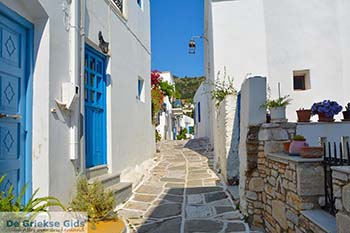 Lefkes Paros - Cycladen -  Foto 62 - Foto van https://www.grieksegids.nl/fotos/paros/lefkes/350pix/lefkes-paros-062.jpg