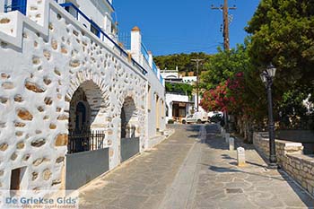 Lefkes Paros - Cycladen -  Foto 68 - Foto van https://www.grieksegids.nl/fotos/paros/lefkes/350pix/lefkes-paros-068.jpg
