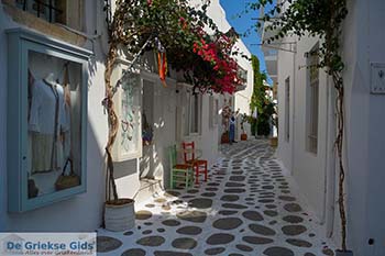 Parikia Paros - Cycladen -  Foto 46 - Foto van https://www.grieksegids.nl/fotos/paros/parikia/350pix/parikia-paros-046.jpg