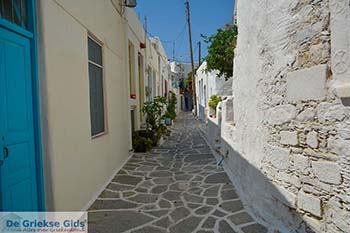 Parikia Paros - Cycladen -  Foto 55 - Foto van https://www.grieksegids.nl/fotos/paros/parikia/350pix/parikia-paros-055.jpg