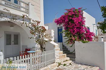 Parikia Paros - Cycladen -  Foto 72 - Foto van https://www.grieksegids.nl/fotos/paros/parikia/350pix/parikia-paros-072.jpg