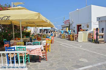 Parikia Paros - Cycladen -  Foto 88 - Foto van https://www.grieksegids.nl/fotos/paros/parikia/350pix/parikia-paros-088.jpg