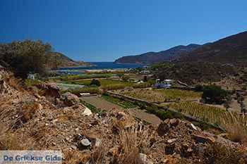 Petra - Eiland Patmos - Griekse Gids Foto 4 - Foto van https://www.grieksegids.nl/fotos/patmos/grikos-patmos/normaal/grikos-patmos-004.jpg