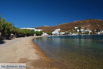 Grikos - Eiland Patmos - Griekse Gids Foto 34 - Foto van https://www.grieksegids.nl/fotos/patmos/grikos-patmos/normaal/grikos-patmos-034.jpg