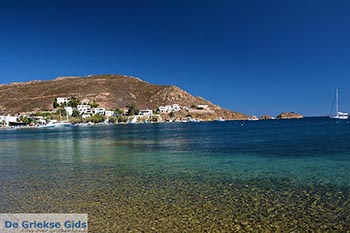 Grikos - Eiland Patmos - Griekse Gids Foto 36 - Foto van https://www.grieksegids.nl/fotos/patmos/grikos-patmos/normaal/grikos-patmos-036.jpg