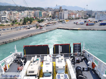 Aan de haven van Patras - Peloponessos - Foto 10 - Foto van https://www.grieksegids.nl/fotos/pelopon/achaia/350px/patras-achaia-peloponessos-022.jpg