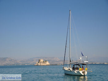 Bourtzi Nafplion - Argolis - Peloponessos - Foto 3 - Foto van https://www.grieksegids.nl/fotos/pelopon/nafplion/350px/nafplion-argolis-peloponessos-003.jpg