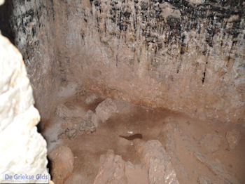 Kolokotronis gevangeniscel Palamidi - Nafplion - Foto van https://www.grieksegids.nl/fotos/pelopon/nafplion/350px/nafplion-argolis-peloponessos-018.jpg