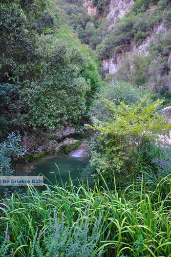 Watervallen Polilimnio | Messinia Peloponnesos Griekenland 7 - Foto van https://www.grieksegids.nl/fotos/peloponessos/normaal/peloponessos-griekenland-0481.jpg