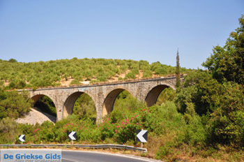 Treinbrug op route Kalo Nero - Meligalas | Messinia Peloponessos - Foto van https://www.grieksegids.nl/fotos/peloponessos/normaal/peloponessos-griekenland-0648.jpg