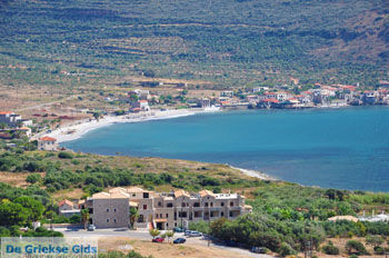 Baai bij Itilos | Mani Lakonia Peloponnesos Griekenland 3 - Foto van https://www.grieksegids.nl/fotos/peloponessos/normaal/peloponessos-griekenland-1069.jpg