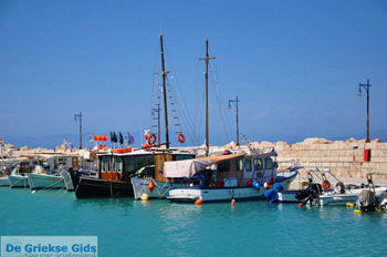 Xylokastro | Korinthia Peloponnesos Griekenland 39 - Foto van https://www.grieksegids.nl/fotos/peloponessos/normaal/peloponessos-griekenland-1205.jpg