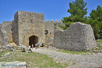 Kastro Chlemoutsi Elia - Peloponnesos foto 2 - Foto van https://www.grieksegids.nl/fotos/peloponnesos/elia/kastro-chlemoutsi/350pix/kastro-chlemoutsi-elia-002.jpg