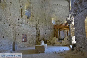 Kastro Chlemoutsi Elia - Peloponnesos foto 12 - Foto van https://www.grieksegids.nl/fotos/peloponnesos/elia/kastro-chlemoutsi/350pix/kastro-chlemoutsi-elia-012.jpg