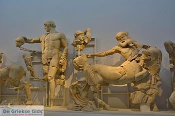 Antiek Olympia - Elia foto 2 - Foto van https://www.grieksegids.nl/fotos/peloponnesos/elia/olympia/350pix/olympia-elia-002.jpg