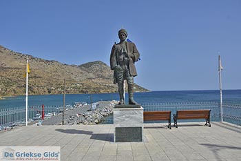Kotronas Mani - Lakonia Peloponnesos foto 1 - Foto van https://www.grieksegids.nl/fotos/peloponnesos/lakonia/kotronas-mani/350pix/kotronas-mani-001.jpg