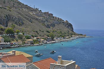 Limeni Mani - Lakonia Peloponnesos foto 2 - Foto van https://www.grieksegids.nl/fotos/peloponnesos/lakonia/limeni-mani/350pix/limeni-mani-002.jpg
