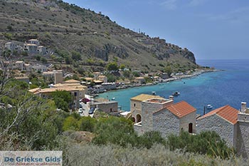 Limeni Mani - Lakonia Peloponnesos foto 20 - Foto van https://www.grieksegids.nl/fotos/peloponnesos/lakonia/limeni-mani/350pix/limeni-mani-020.jpg