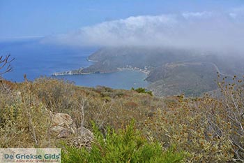 Porto Kagio Mani - Lakonia Peloponnesos foto 3 - Foto van https://www.grieksegids.nl/fotos/peloponnesos/lakonia/porto-kagio-mani/350pix/porto-kagio-mani-003.jpg