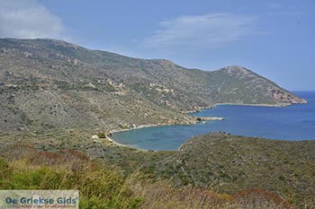 Porto Kagio Mani - Lakonia Peloponnesos foto 7 - Foto van https://www.grieksegids.nl/fotos/peloponnesos/lakonia/porto-kagio-mani/350pix/porto-kagio-mani-007.jpg