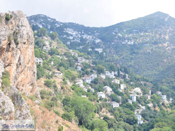 Makrinitsa Pilion - Griekenland - foto 1 - Foto van https://www.grieksegids.nl/fotos/piliongriekenland/pilion350/makrinitsa-pilion-001.jpg