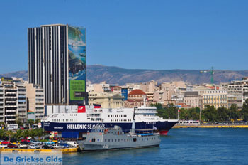 Haven Piraeus | Attica Griekenland 11 - Foto van https://www.grieksegids.nl/fotos/piraeus/normaal/piraeus-grieksegids-012.jpg