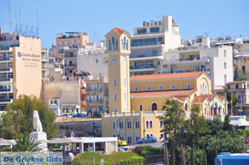 Haven Piraeus | Attica Griekenland 38 - Foto van https://www.grieksegids.nl/fotos/piraeus/normaal/piraeus-grieksegids-039.jpg