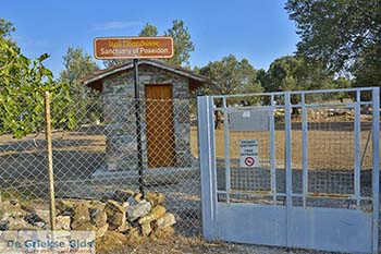 Tempel Poseidon op Poros (Saronische eilanden) nr2 - Foto van https://www.grieksegids.nl/fotos/poros/normaal/tempel-poseidon-poros-002.jpg