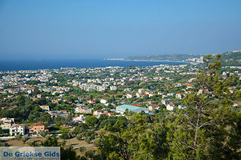 Filerimos Rhodos - Rhodos Dodecanese - Foto 268 - Foto van https://www.grieksegids.nl/fotos/rhodos/350/filerimos-016.jpg