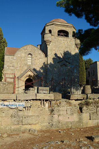 Filerimos Rhodos - Rhodos Dodecanese - Foto 278 - Foto van https://www.grieksegids.nl/fotos/rhodos/350/filerimos-026.jpg