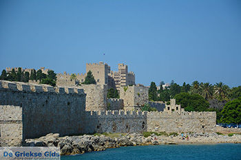 Paleis van de Grootmeesters - Rhodos stad Rhodos - Rhodos Dodecanese - Foto van https://www.grieksegids.nl/fotos/rhodos/350/rhodos-stad-299.jpg