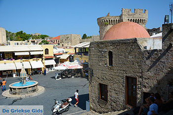 Rhodos stad Rhodos - Rhodos Dodecanese - Foto 1739 - Foto van https://www.grieksegids.nl/fotos/rhodos/350/rhodos-stad-476.jpg