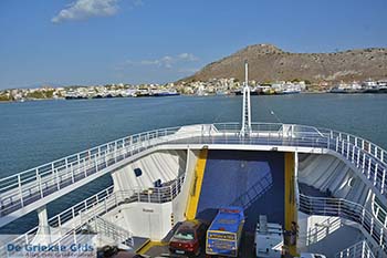 Overtocht Perama naar haven van Paloukia op Salamis - Foto van https://www.grieksegids.nl/fotos/salamina/normaal/salamis-saronische-eilanden-006.jpg