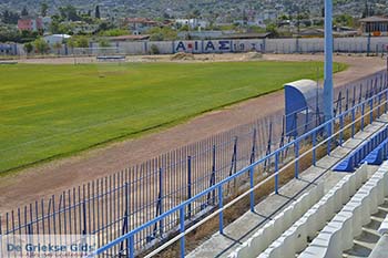Stadion van Aias Salamis foto 4 - Foto van https://www.grieksegids.nl/fotos/salamina/normaal/salamis-saronische-eilanden-043.jpg