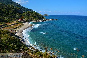 Strand Kontogianni Karlovassi Samos | Griekenland | Foto 42 - Foto van https://www.grieksegids.nl/fotos/samos/normaal/karlovassi-samos-042.jpg