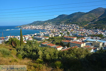 Samos stad | Vathy Samos | Griekenland foto 6 - Foto van https://www.grieksegids.nl/fotos/samos/normaal/samos-stad-006.jpg