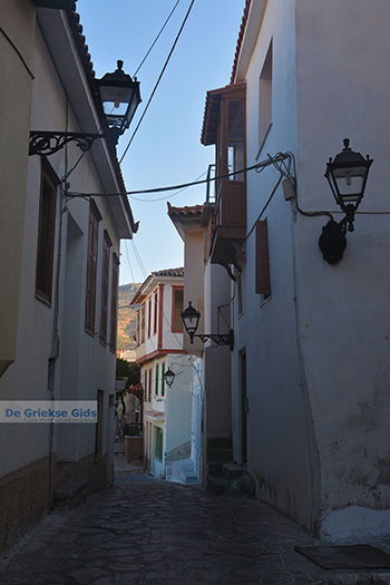 Samos stad | Vathy Samos | Griekenland foto 9 - Foto van https://www.grieksegids.nl/fotos/samos/normaal/samos-stad-009.jpg