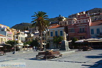 Samos stad | Vathy Samos | Griekenland foto 42 - Foto van https://www.grieksegids.nl/fotos/samos/normaal/samos-stad-042.jpg