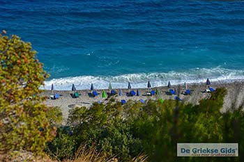 Tsambou beach (Tsabou) Samos 3 - Foto van https://www.grieksegids.nl/fotos/samos/normaal/tsambou-beach-003.jpg