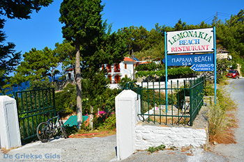 Strand Lemonakia Kokkari Samos | Lemonakia Beach 0014 - Foto van https://www.grieksegids.nl/fotos/samos/normaal/tsambou-kokkari-samos-014.jpg
