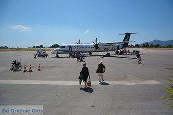 Aegean Airlines Samos Vliegveld | Griekenland | Foto 033 - Foto van https://www.grieksegids.nl/fotos/samos/normaal/vliegveld-samos-aegean-001.jpg