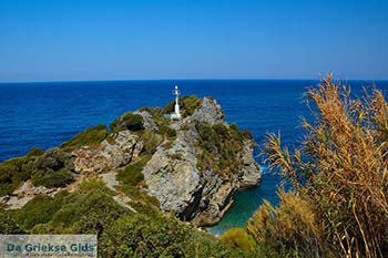 Potami - Eiland Samos - Griekse Gids Foto 1 - Foto van https://www.grieksegids.nl/fotos/samos/potami/350pix/potami-samos-001.jpg